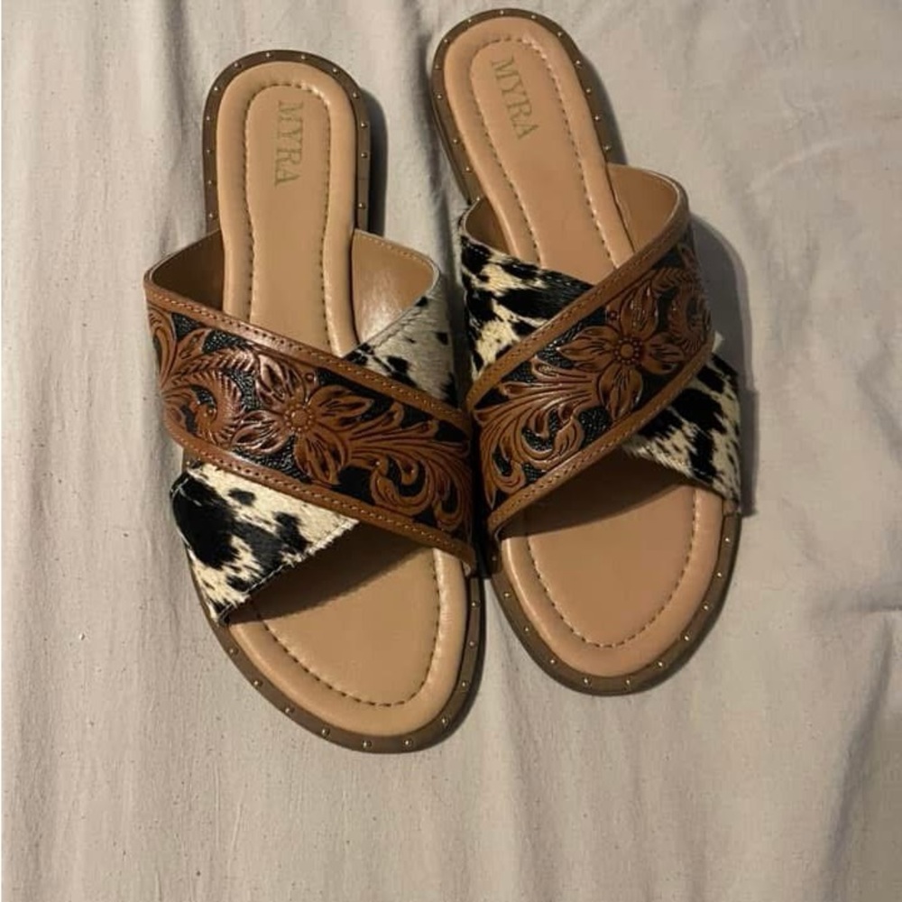 Myra sandal